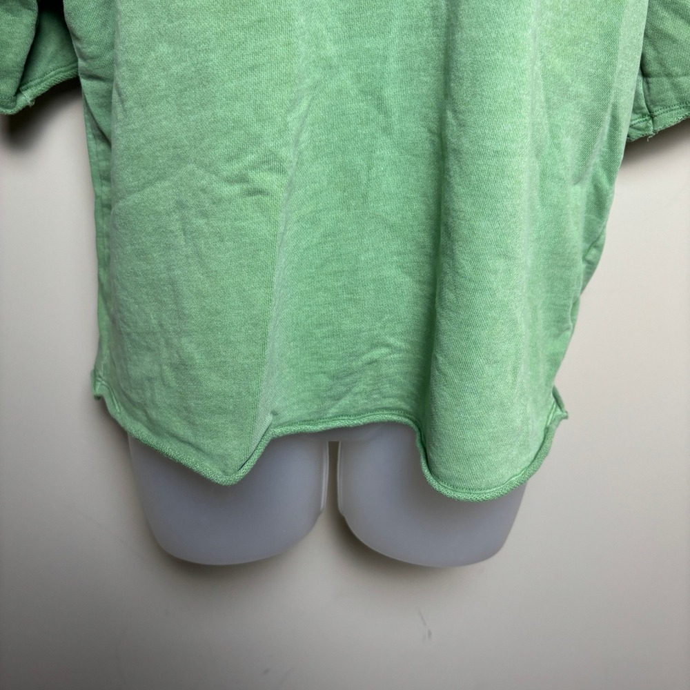 Universal Thread Lime Green‎ Oversized V-Neck Polo Top Shorts Set Womens Large - Picture 3 of 12